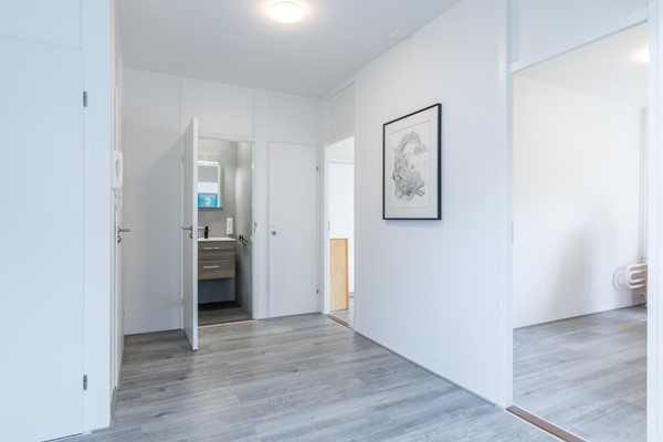Foto - Te koop: Instapklaar gerenoveerd 3 slaapkamer appartement met berging in Brunssum